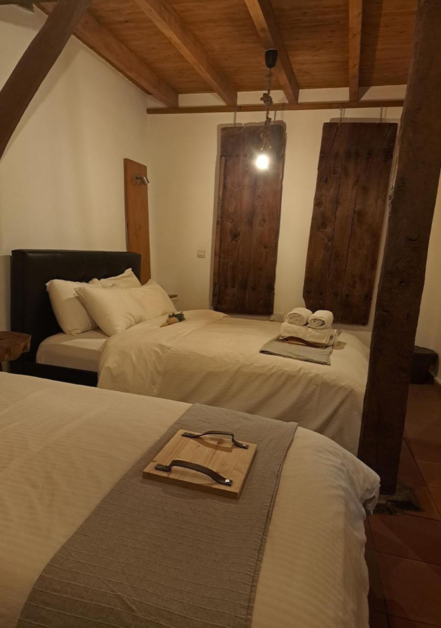To Apokentro Country house Alona
